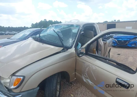 2000 Toyota Tacoma from USA, damaged, VIN 4TANL42N8YZ576340